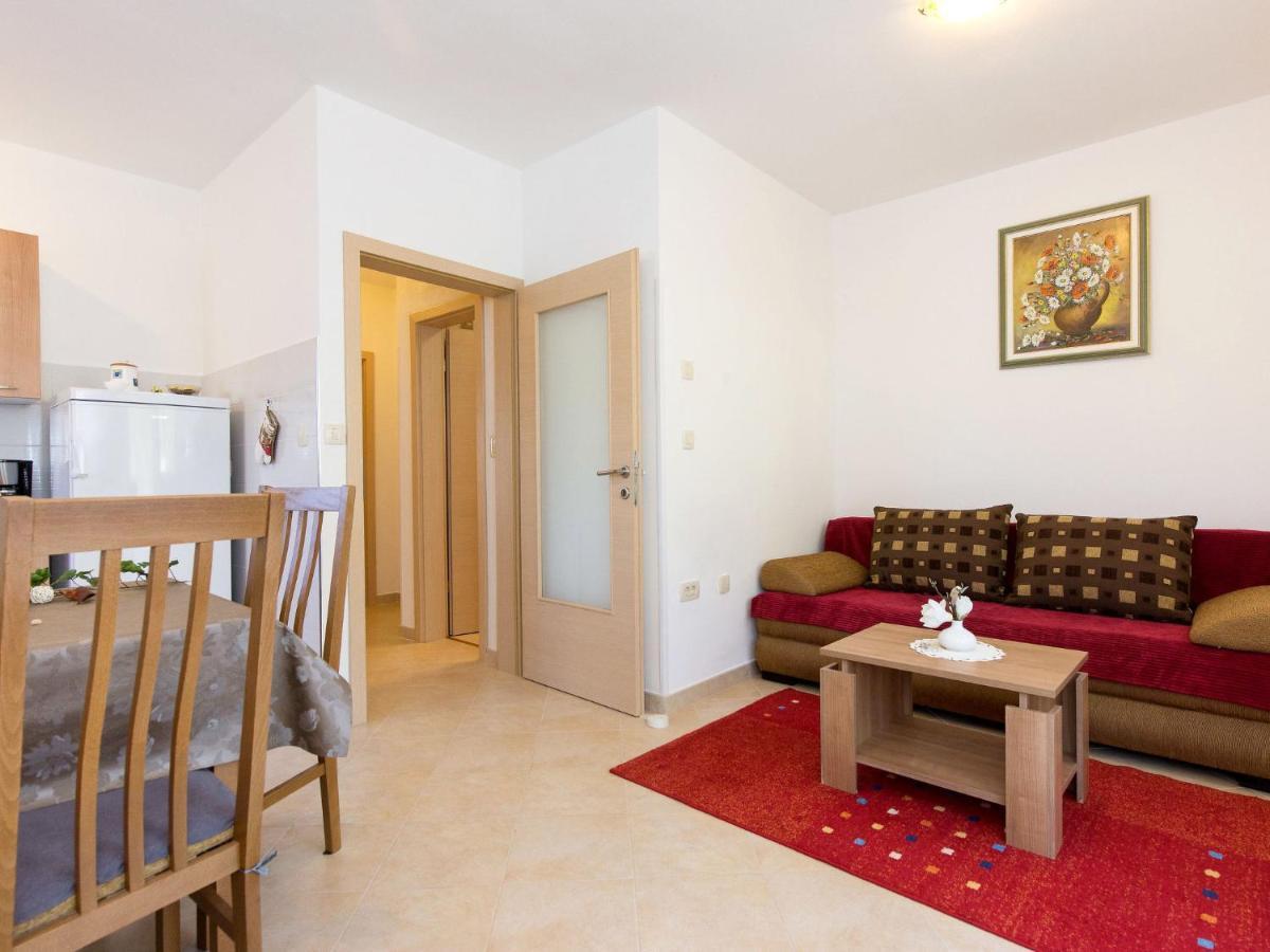 Apartment Andrea - Mod141 By Interhome Martina Εξωτερικό φωτογραφία